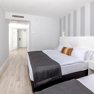 Uitgebreide Kamer met een King Size Bed